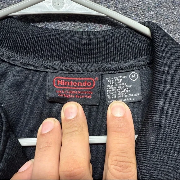 Nintendo Black Track Jacket - Picture 5 of 9